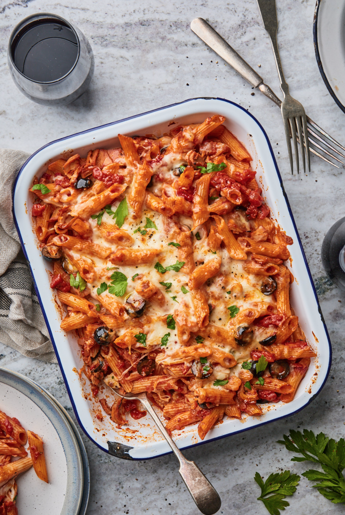 Tuna & herb pasta bake