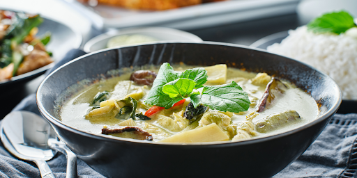 Thai Green Curry Cream with Vegetables 